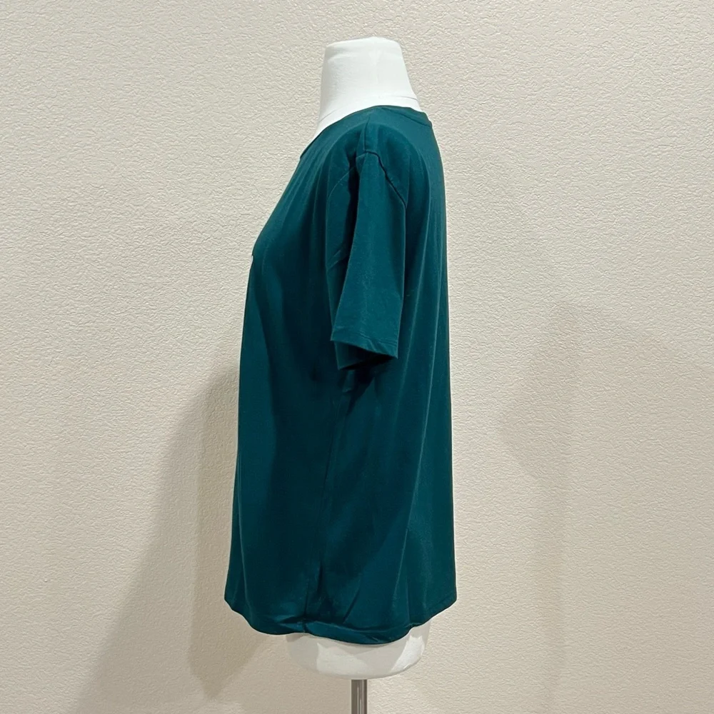 Nine West Teal Stay Cozy T-Shirt Size Large